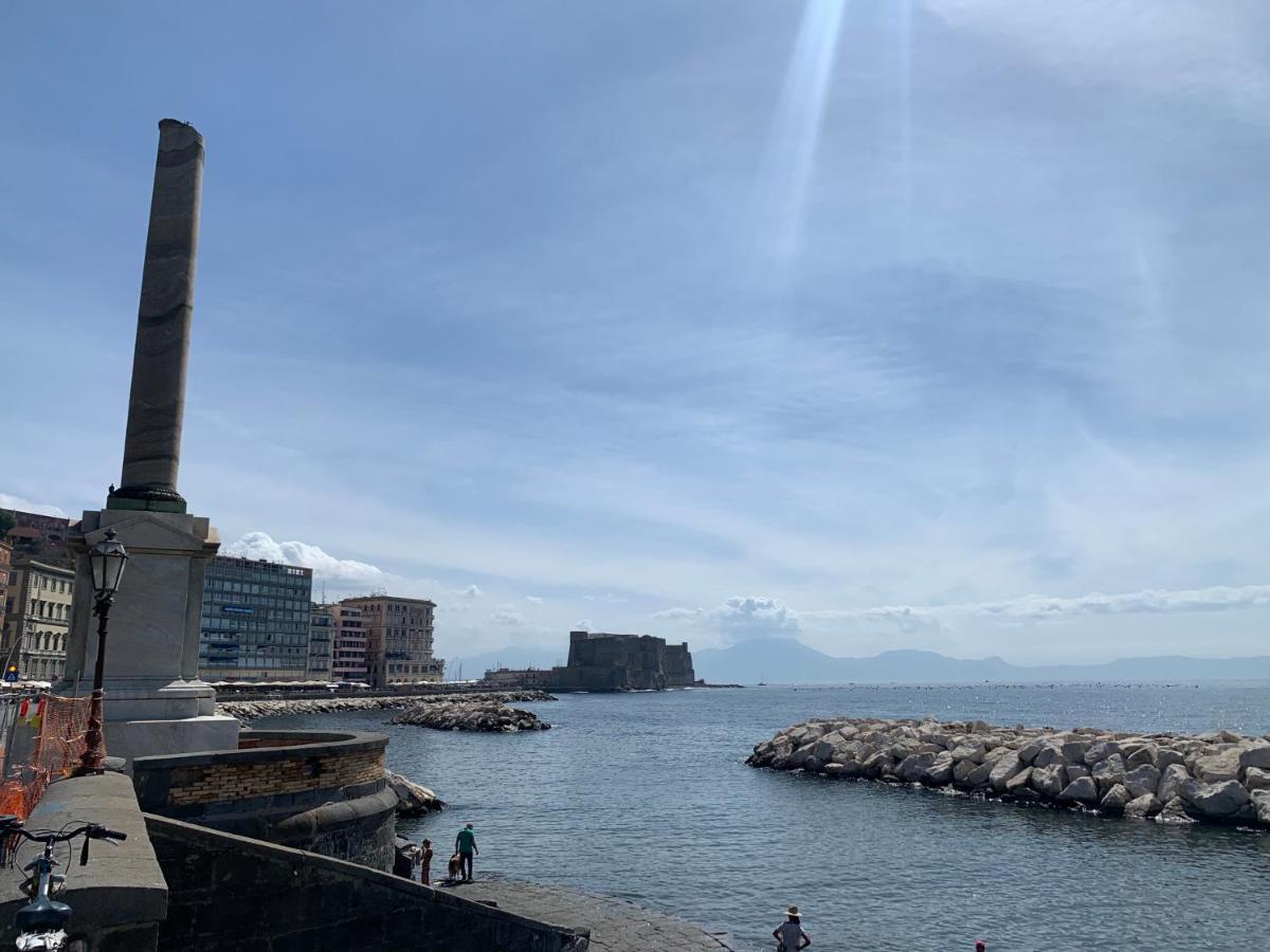 La Casetta Ai Gradoni Di Chiaia Neapel Exteriör bild
